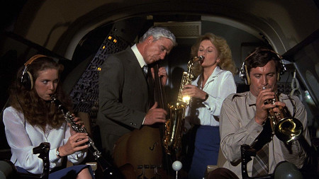 20191206 Airplane cockpitJazz