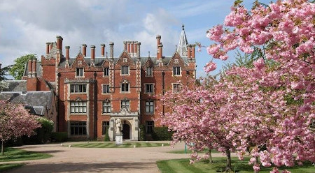20191010 TaplowCourt 450px